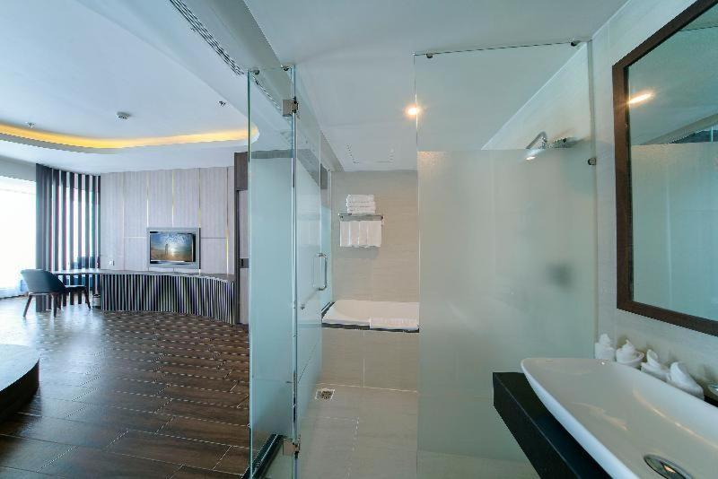 Atlantic Nha Trang Hotel Habitación foto